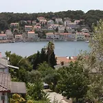 7942a Apartman *