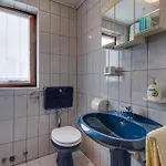 7942a شقة مالي لوشينغْ